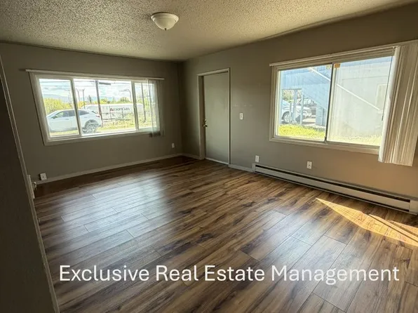 608 Riverside Dr, Klamath Falls, OR 97601