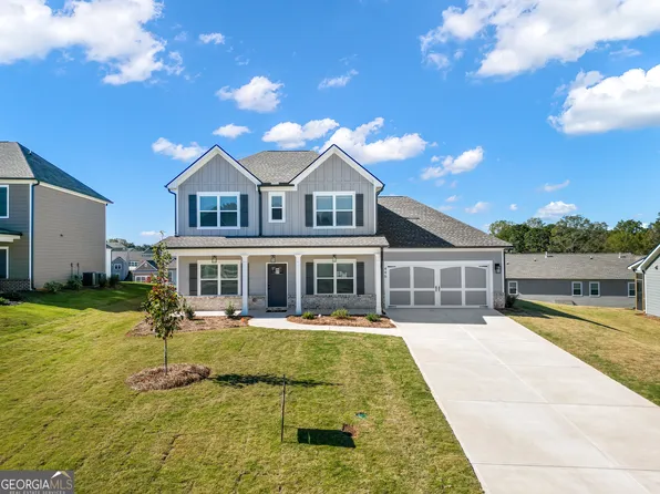 446 Banff Dr, Winder, GA 30680