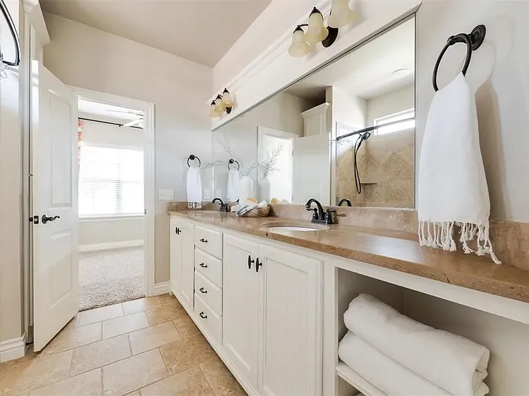 3008 Wind Call Ln — Photo 17