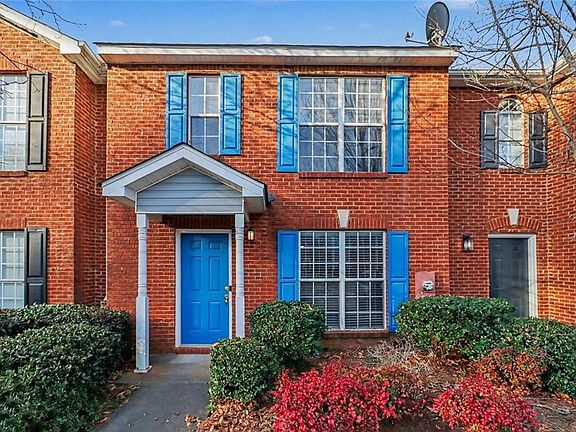 3rd image of 3151 Kingswood Gln