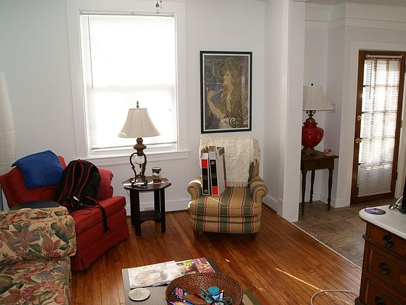 4th image of 3432 Parkwood Ave