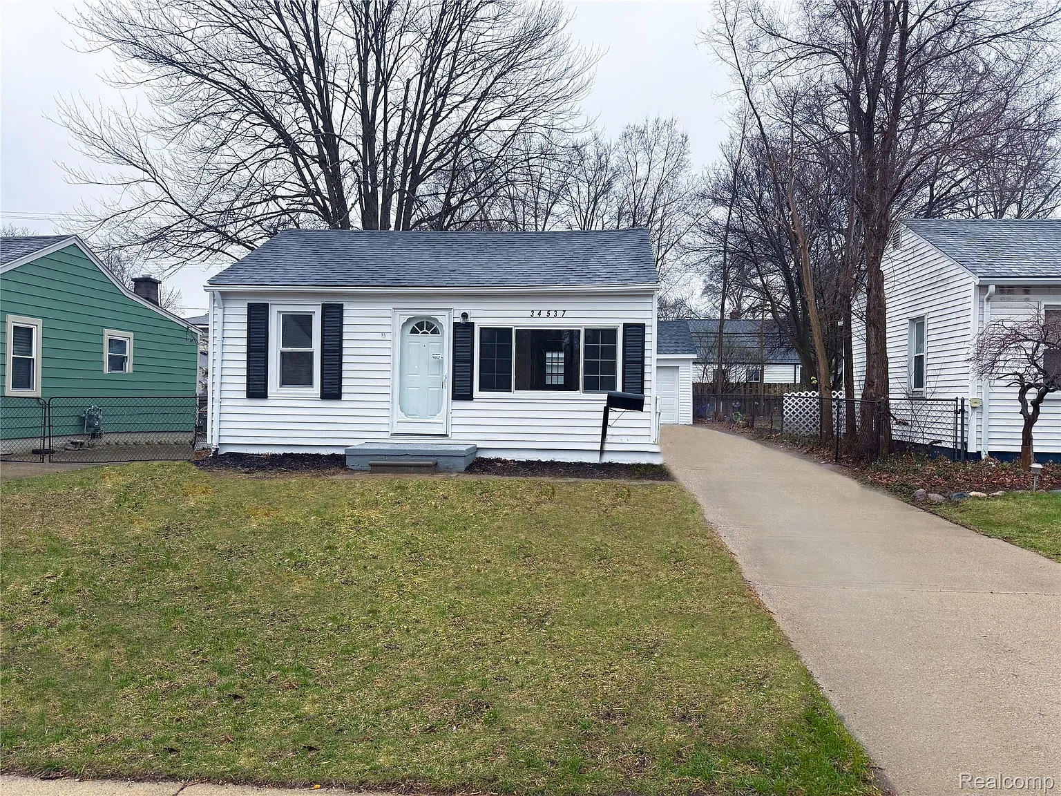 34537 Annapolis St photo 1