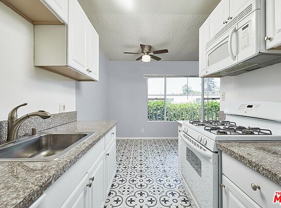 4th image of 2636 Kansas Ave APT 12
