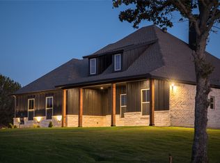 1020 Bermes Ct, Weatherford, TX 76087