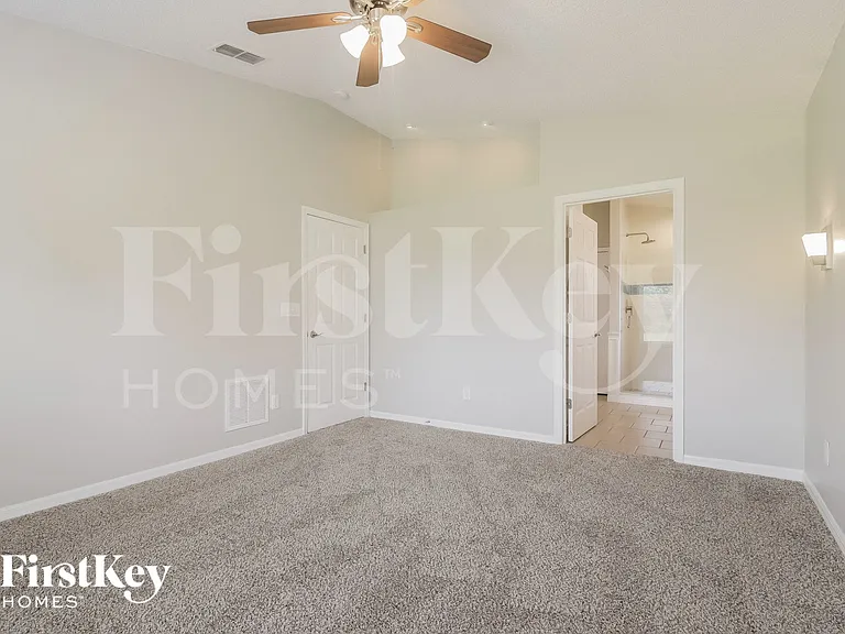 211 Oak Branch Dr — Photo 7