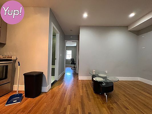 4th image of 108 Cornelia St #3A