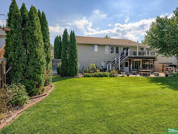 2nd image of 15826 Timberlane Dr