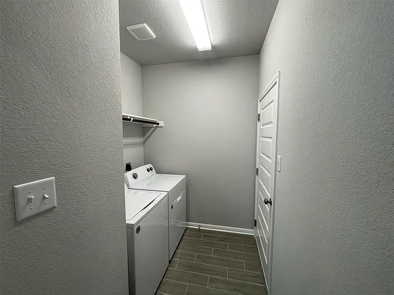 125 Unforgiven Ln — Photo 12