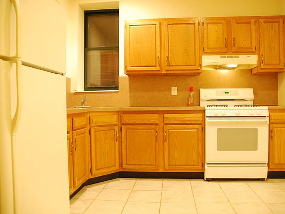 2nd image of 2053 8th Ave APT 5B