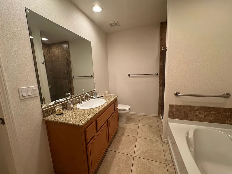 3340 Landon Dr #1 — Photo 14