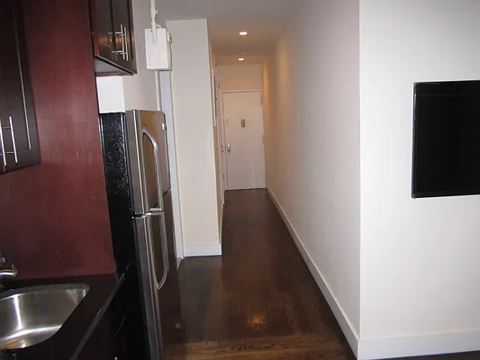 Rented by Reliance Realty Partners LLC  | media 18