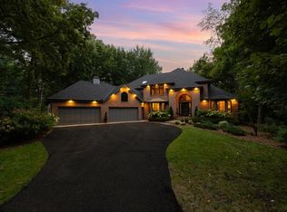 8010 Island Rd, EDEN PRAIRIE, MN 55347