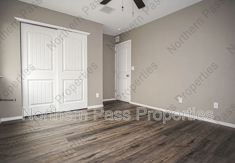 1077 Indigo Sky St — Photo 26