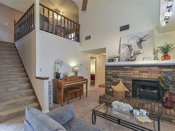 4th image of 4748 Jasmine Dr
