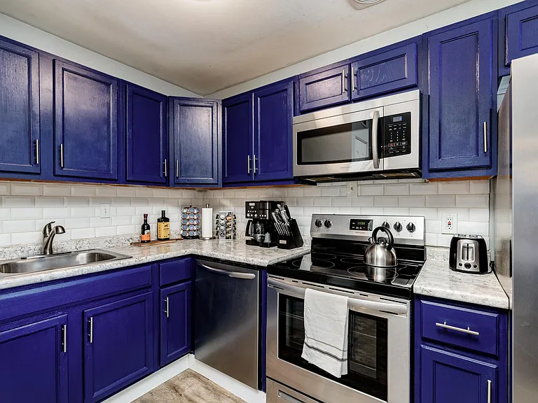 526 Impala Ln — Photo 10