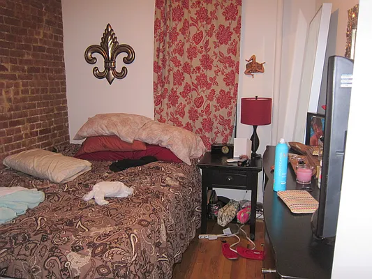 Rented by Tosh Marks Property Group | media 22