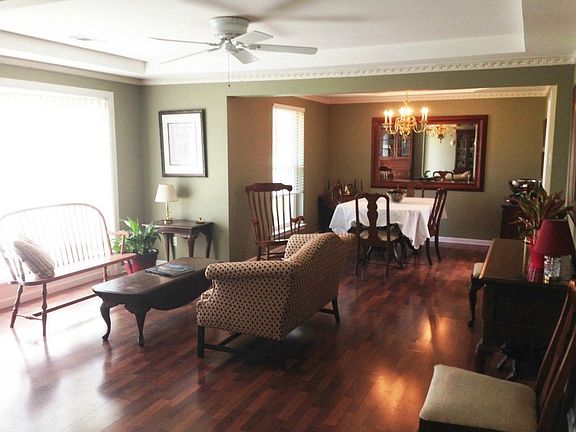 4th image of 1007 S Greenstone Ln