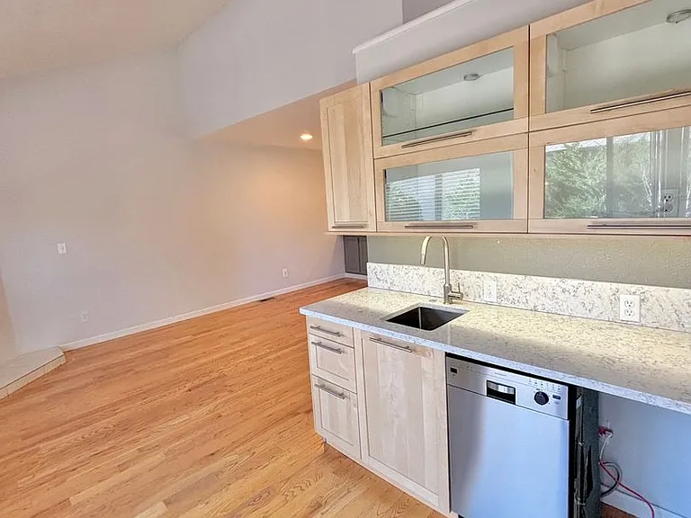 1005 Homestake Dr — Photo 11