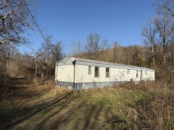 3rd image of 8390 Highway 147