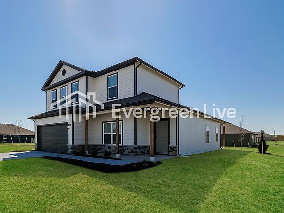 2nd image of 100 SW Nelson Dr