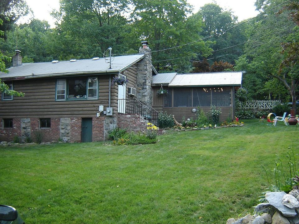 1st image of 214 Haviland Dr