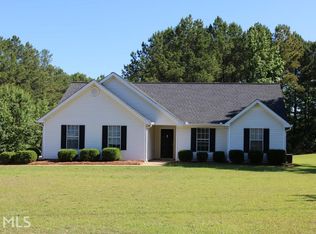 10 Cobbler Dr, Newnan, GA 30265