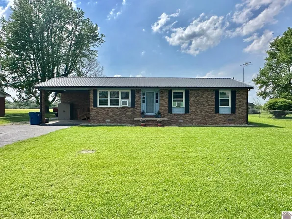 445 Coffee Dr, La Center, KY 42056