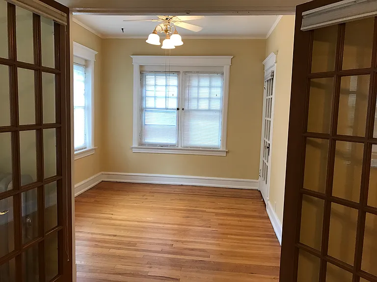 2314 E Wyoming Pl #D — Photo 3
