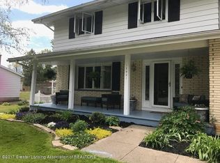 12931 Legend Dr, Grand Ledge, MI 48837