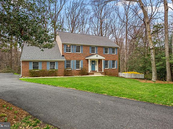 3rd image of 1866 Lynnfield Dr