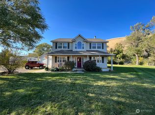 110 Horse Show Ln, Dayton, WA 99328