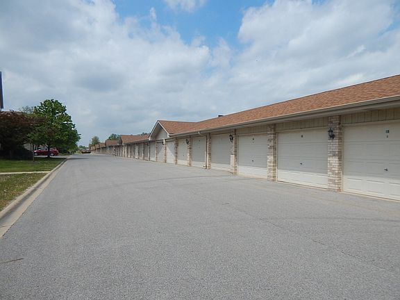 2nd image of 6825 Forestview Dr APT 1B