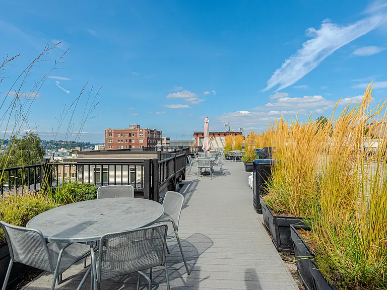 1620 Belmont Ave #226 — Photo 17