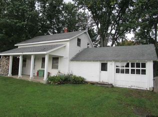 1120 S Green Rd, Sprakers, NY 12166