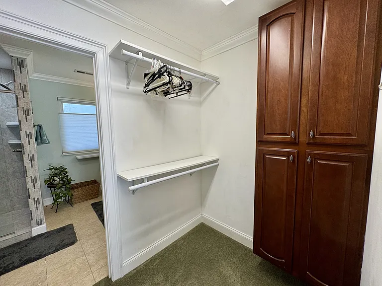 891 Leona Dr — Photo 23