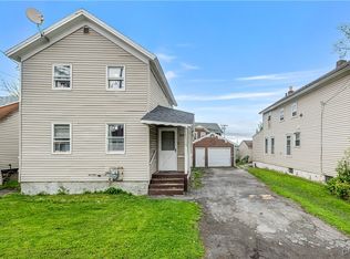 202 Hartwell Ave, East Syracuse, NY 13057