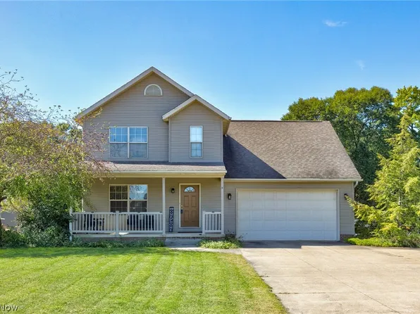 6107 Sky Ridge Ave NE, Louisville, OH 44641