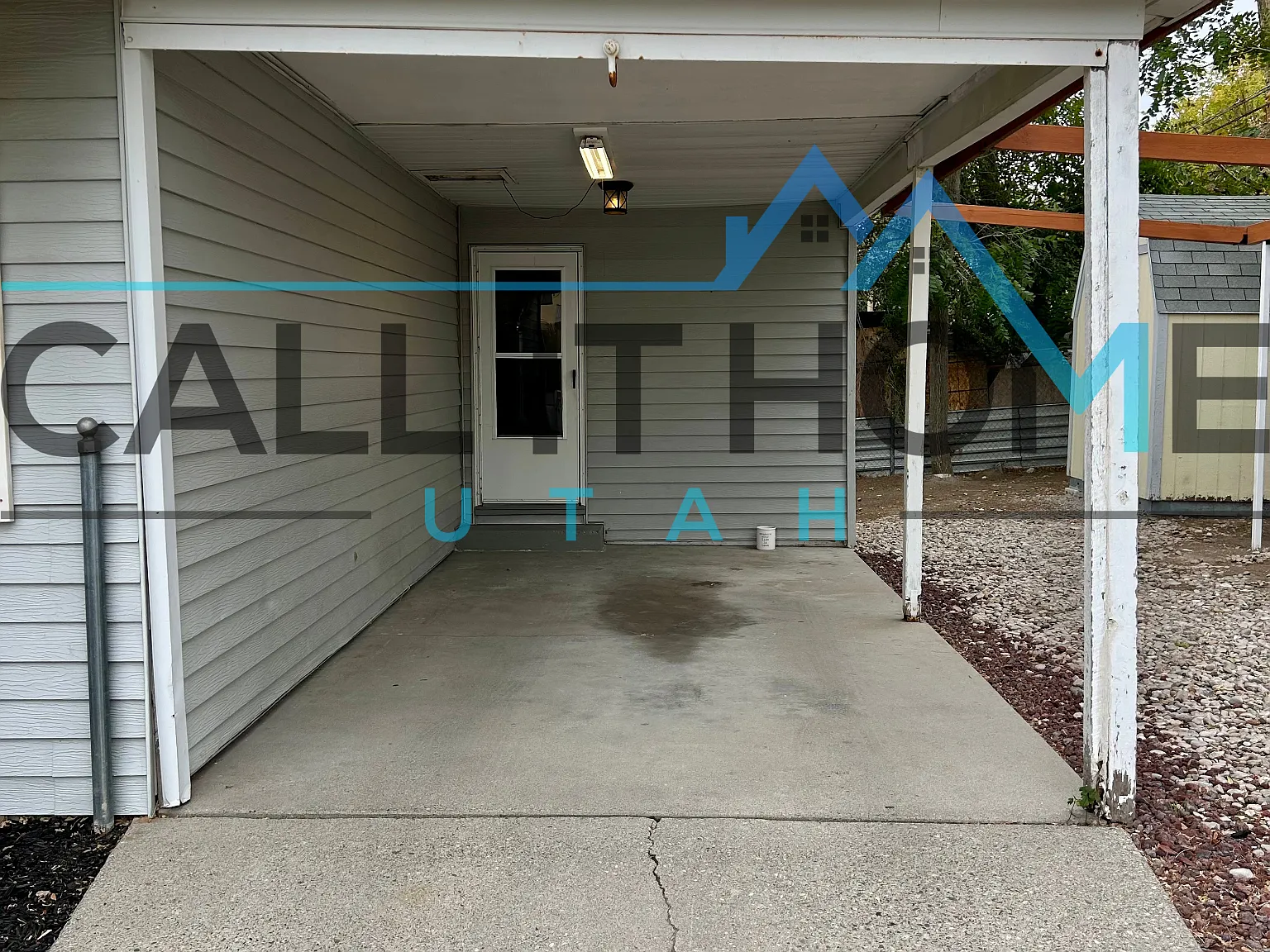 3 bed, 1200 sqft, $1,900 — Photo 2