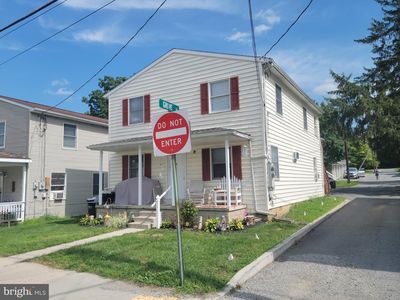 12 E Water St, Smithsburg, MD, 21783