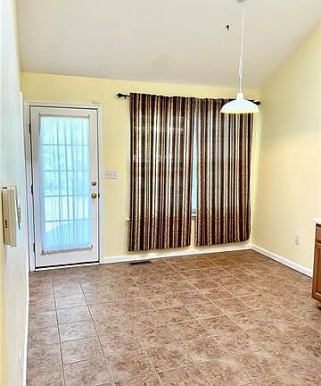 4th image of 5551 Stonecroft Ln