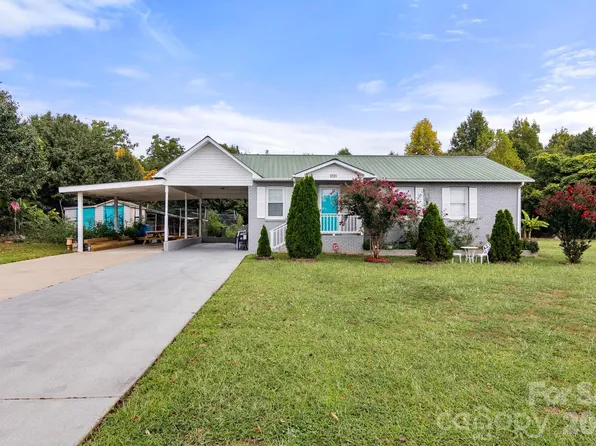 1326 New House Rd, Shelby, NC 28150