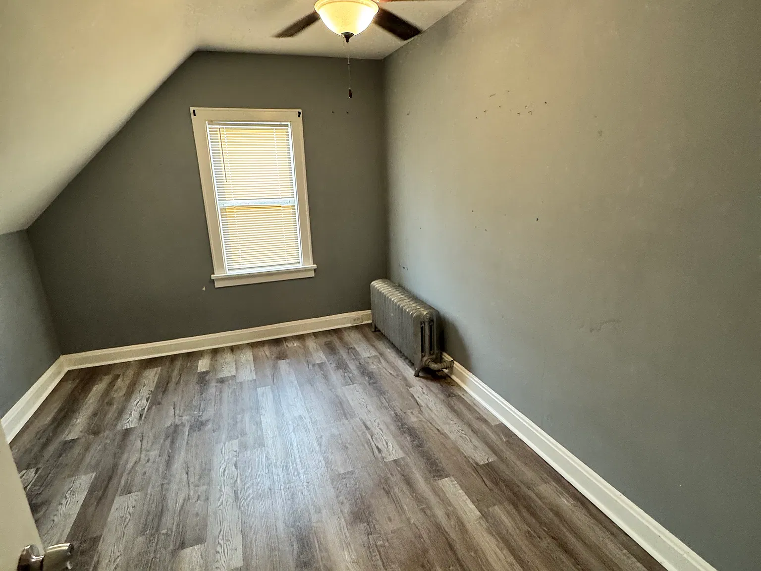 4757 Carey St — Photo 3