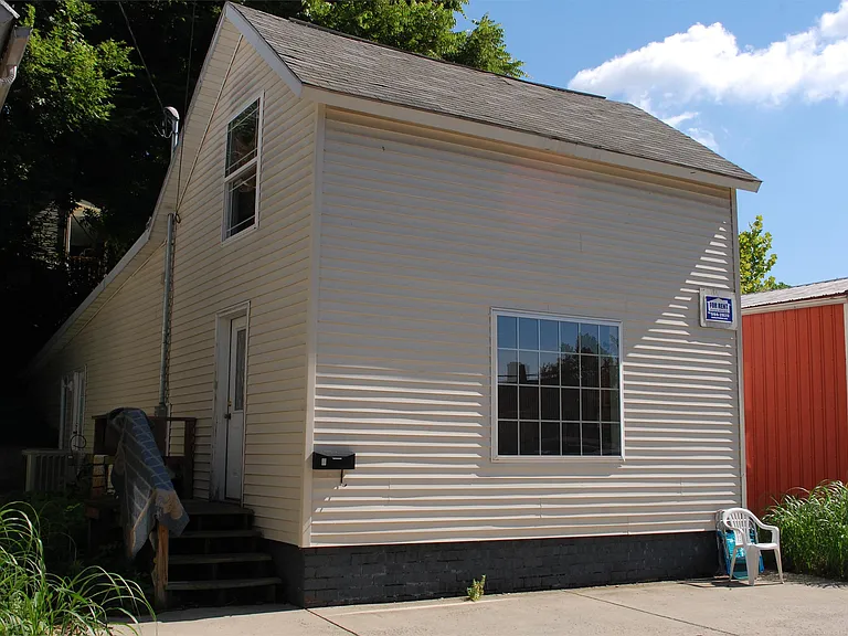 6 Coulson Ave — Photo 5