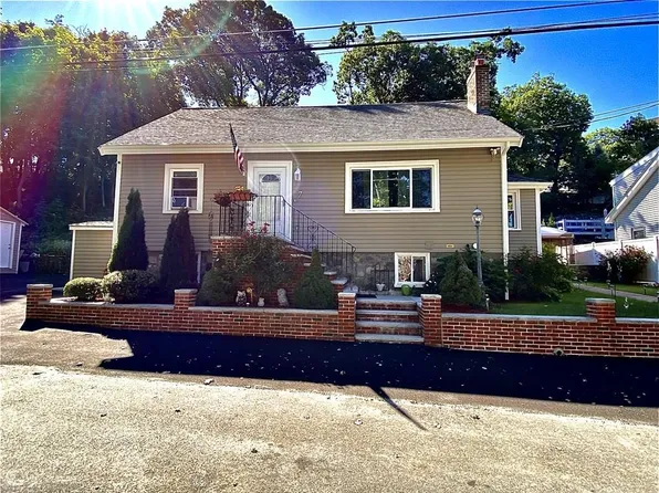7 Bayrd Ter, Malden, MA 02148
