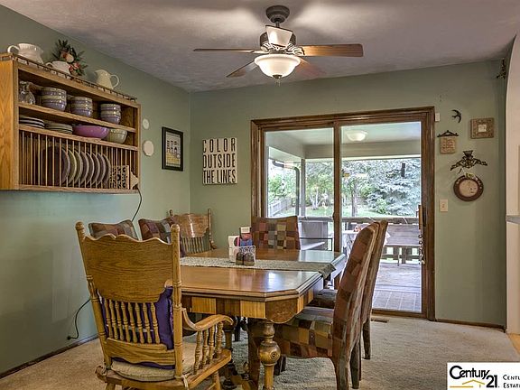 5th image of 9528 Meadow Dr