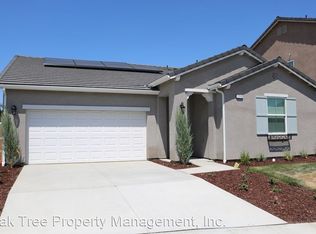 2713 Griffith Ave, Clovis, CA 93611