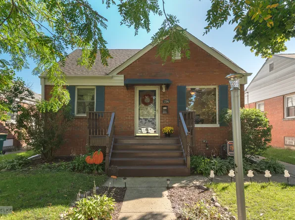 214 Earl Ave, Joliet, IL 60436