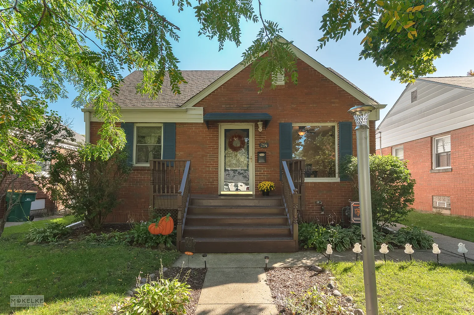 214 Earl Ave photo 1
