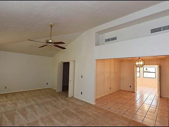 4th image of 11148 Leo Collins Dr