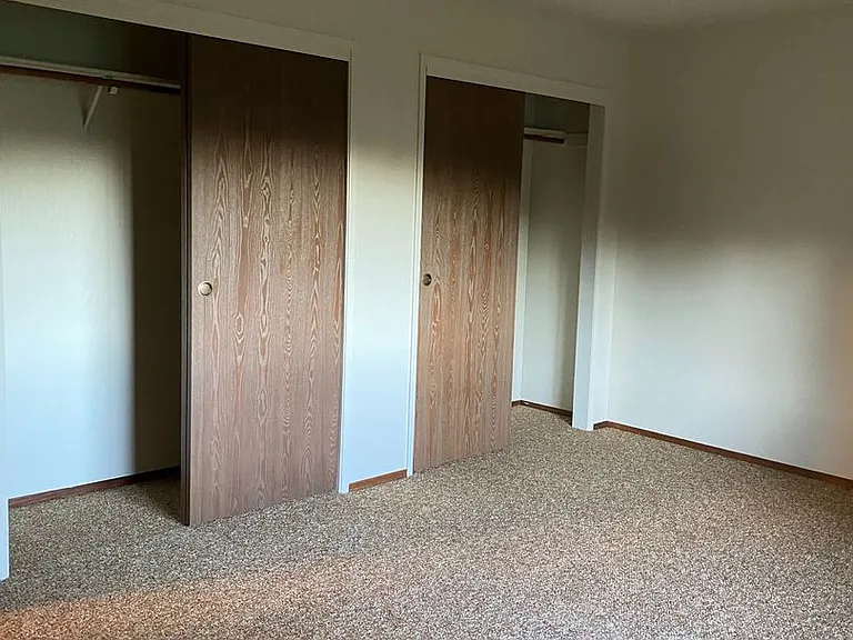 20002 Pine Dr E — Photo 10